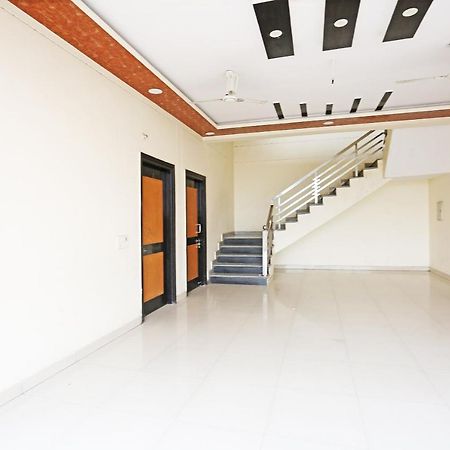 Oyo 40446 Yas Residency Hotell Alīgarh Eksteriør bilde